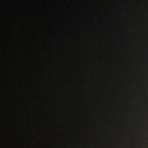 Meet your Posher, Quiana - Picture 1 of 1